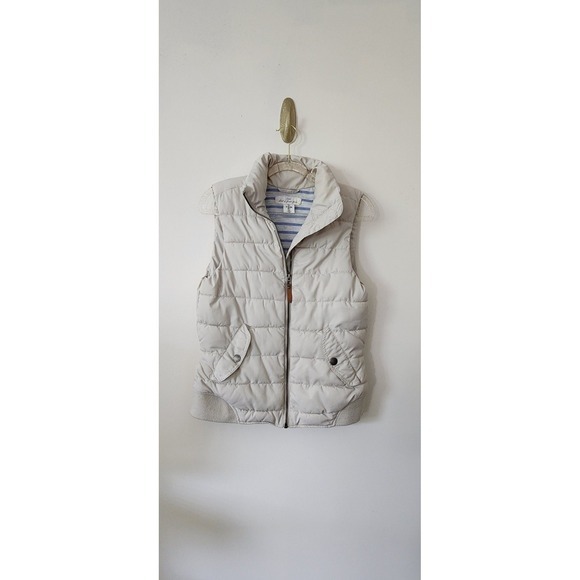 H&M Khaki Puffer Vest Academia Preppy Winter Cozy Gorpcore Athleisure - Picture 1 of 10